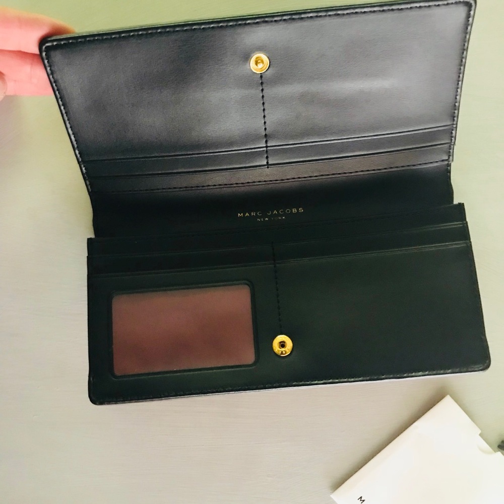 Marc Jacobs wallet - Picture 4 of 4